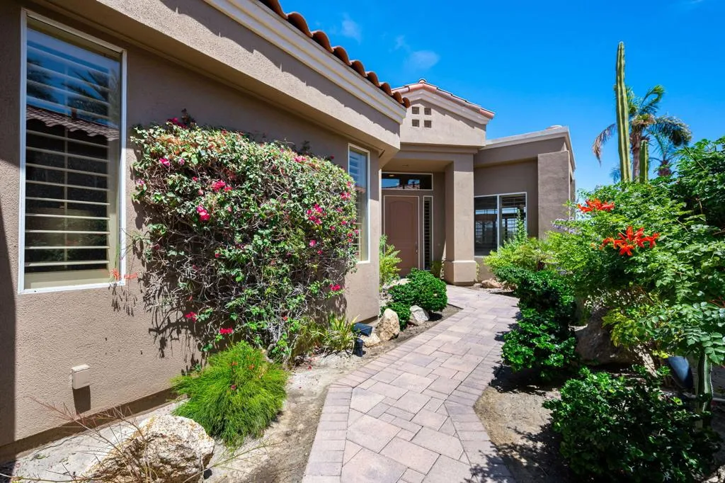 340 Bright Rock Drive, Palm Desert, California 92211 home-pic-39